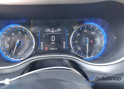 2020 Chrysler Pacifica Touring из США, поврежденный, VIN 2C4RC1FG9LR223639